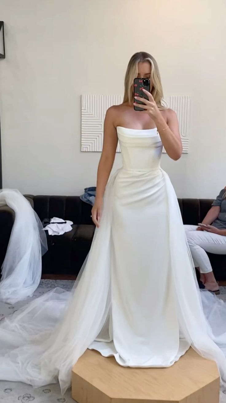 White Strapless Long Wedding Dress Princess Bridal Gown fg7380 - View 2 | VelvetHem