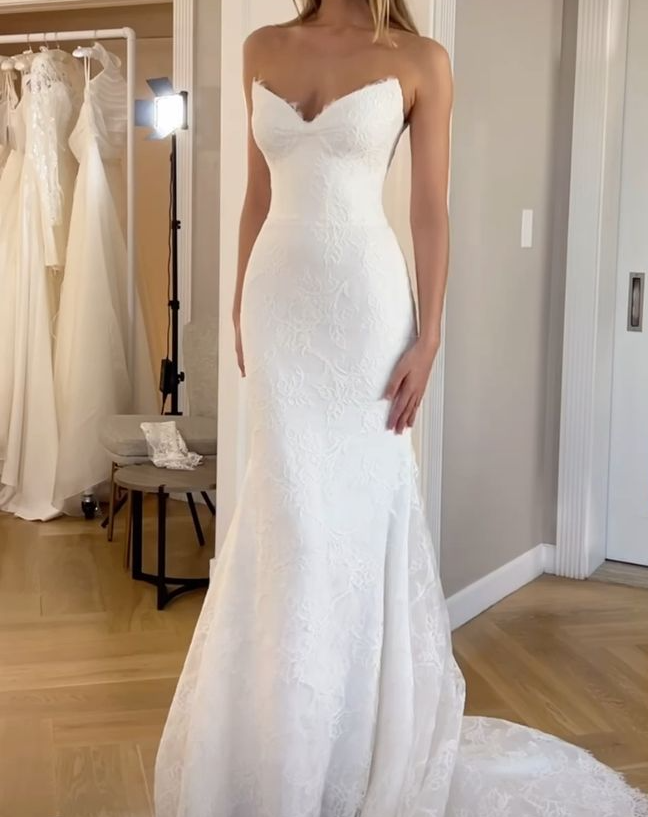 Mermaid V Neck Lace Long Wedding Dresses, Elegant Wedding Dress fg7180 - View 2 | VelvetHem