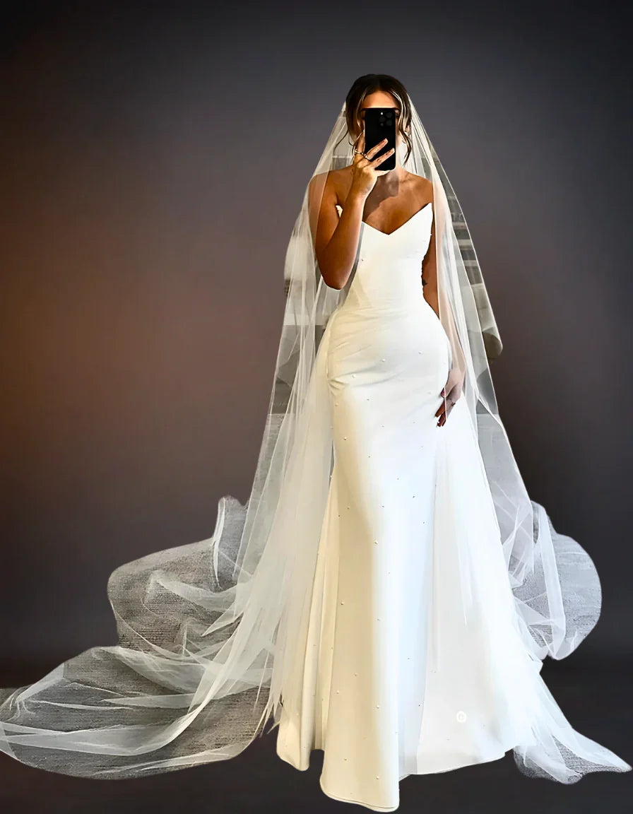 Mermaid Strapless White Satin Wedding Dresses with Pearls fg7309 - View 2 | VelvetHem
