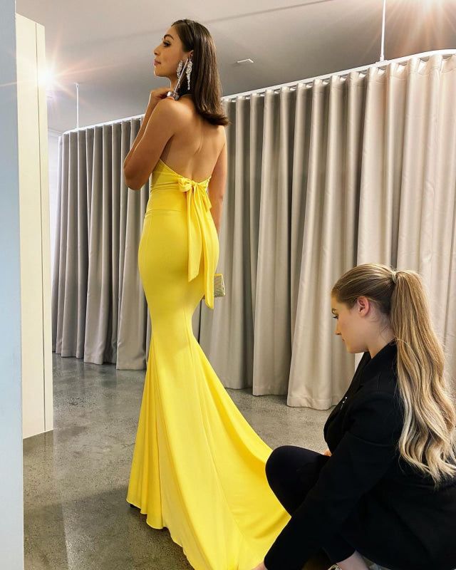 Yellow Backless Mermaid Evening Dress V-Neck Prom Dress fg7167 - VelvetHem