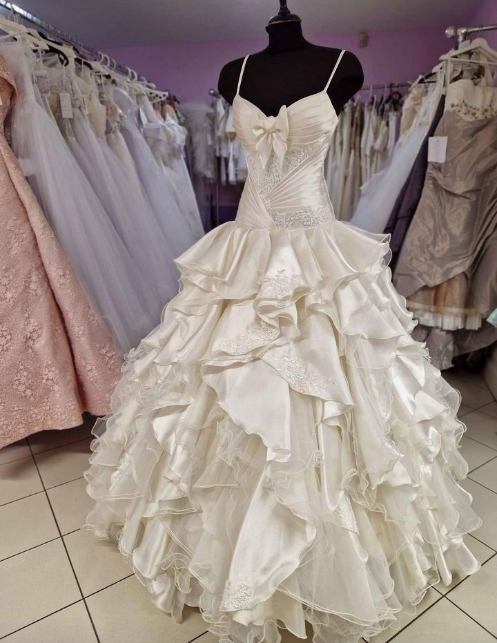 A Line Long Satin Lace Wedding Dress Spaghetti Straps Bridal Gown fg7229 - View 2 | VelvetHem