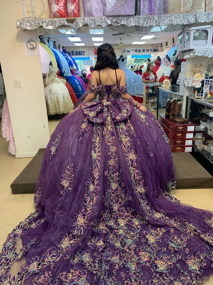 Charming Off Shoulder Princess Ball Gown Elegant Quinceanera Dress Sweet 16 Dress fg7041 - VelvetHem