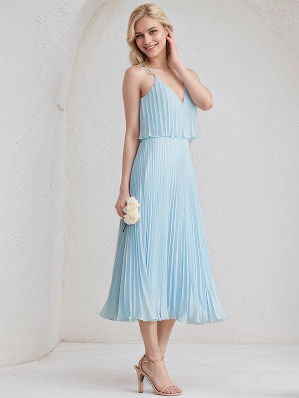 Sky Blue A-Line V-Neck Tea-Length Chiffon Cocktail Dress With Pleated - VelvetHem
