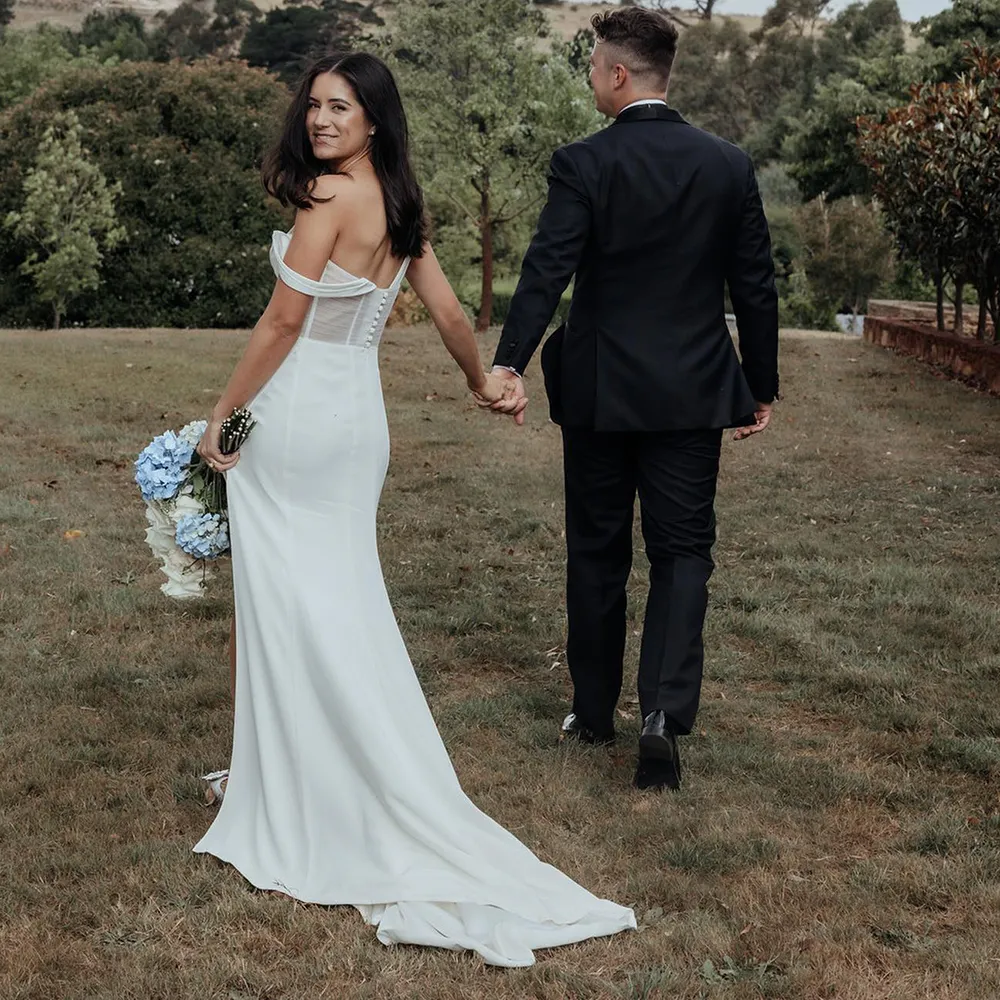 Elegant One-Shoulder Mermaid Wedding Dress fg6310 - View 2 | VelvetHem