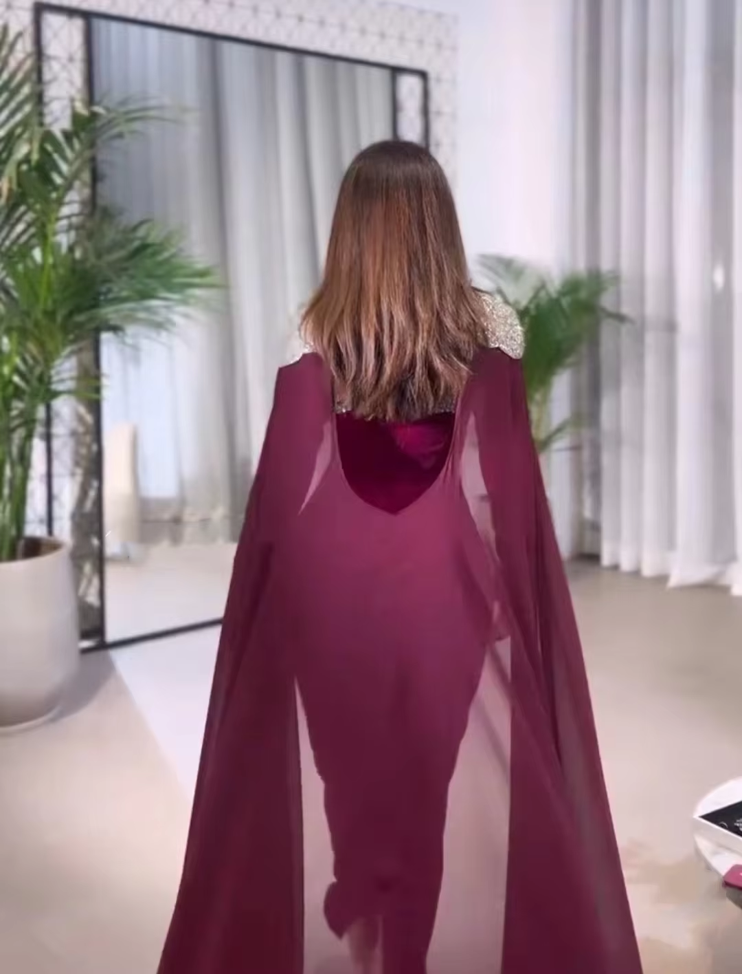 Elegant Middle East Prom Dresses with Chiffon Cape Spaghetti Straps Long Sleeve Evening Gowns Formal Occasion Party Dress fg6411 - View 3 | VelvetHem