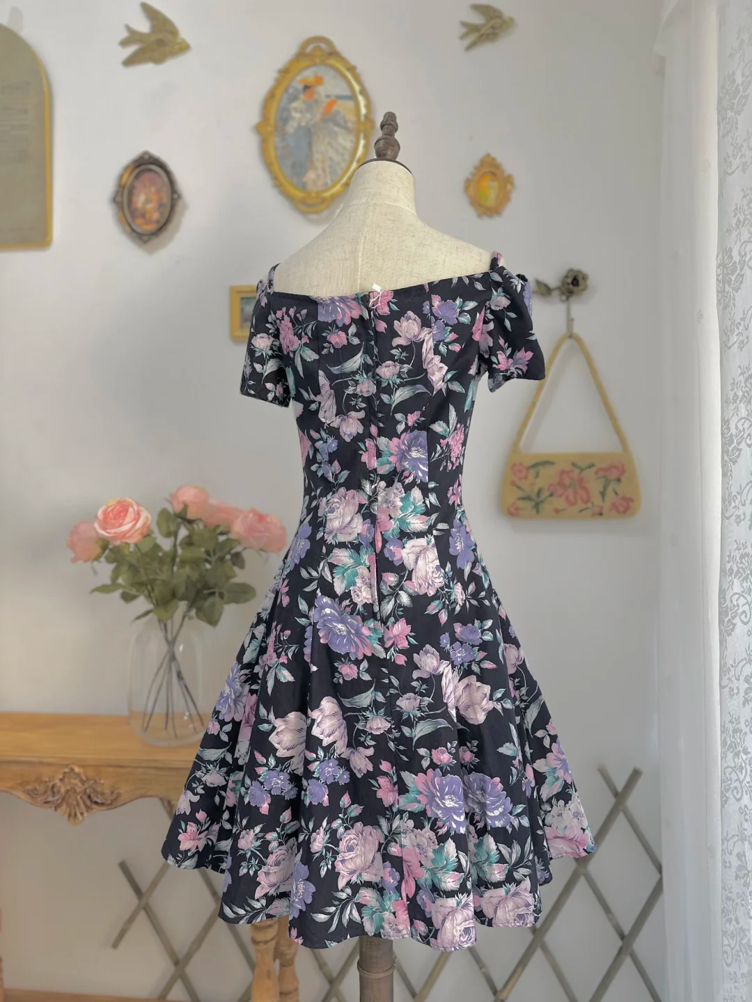 Vintage Satin Print Floral A Line Off The Shoulder Homecoming Dress Short Prom Dress - View 4 | VelvetHem