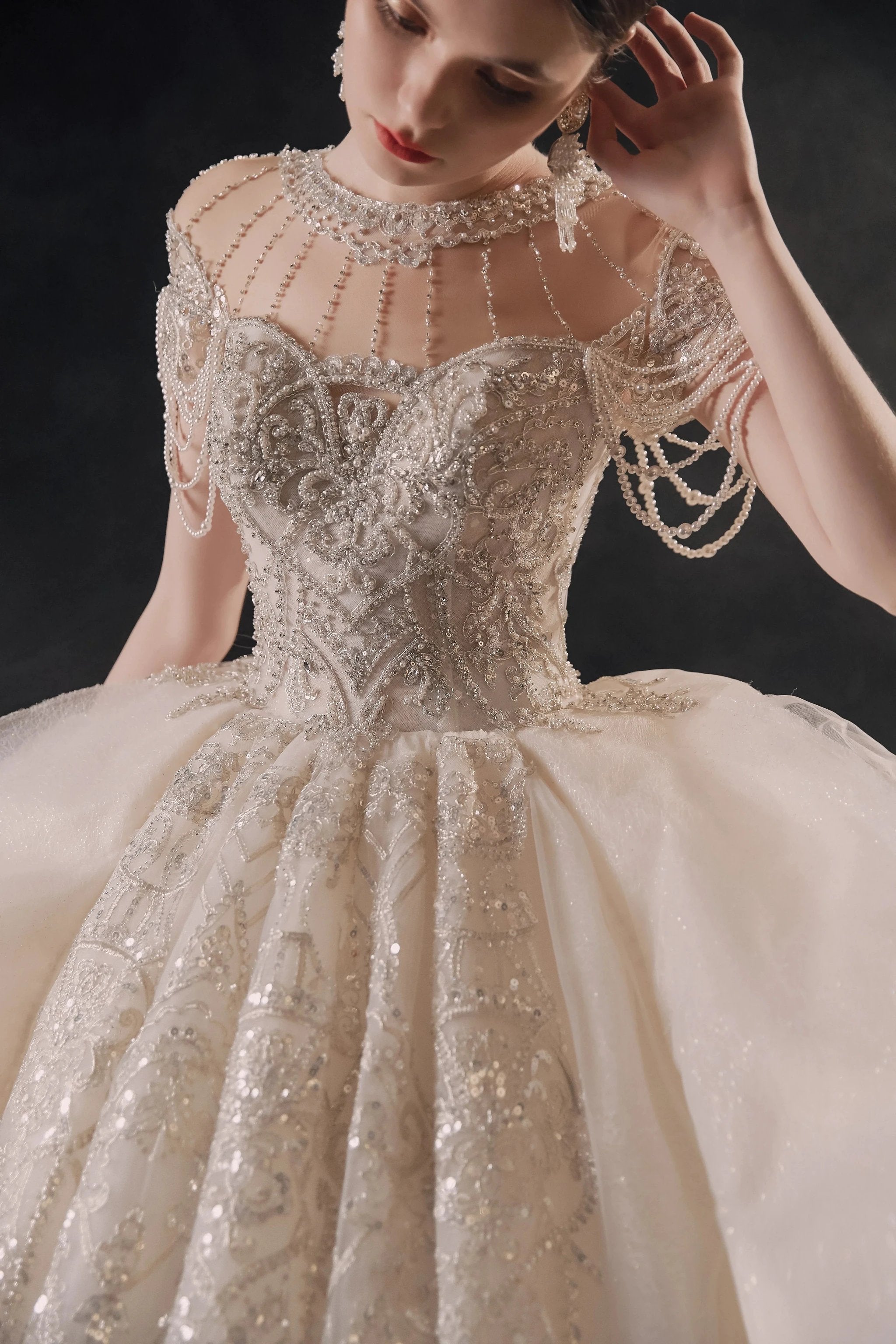 Glamorous Illusion Neckline Ball Gown Beaded Lace Fringe Trim Ruffled Train Wedding Dress E-307 (ZD16891)
