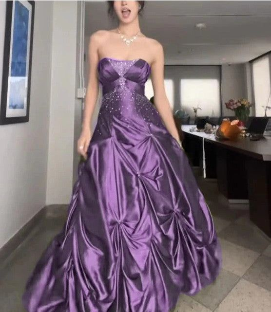 Retro Ball Gown Strapless Green Ruffles Satin Long Party Dress Prom Dresses - View 7 | VelvetHem