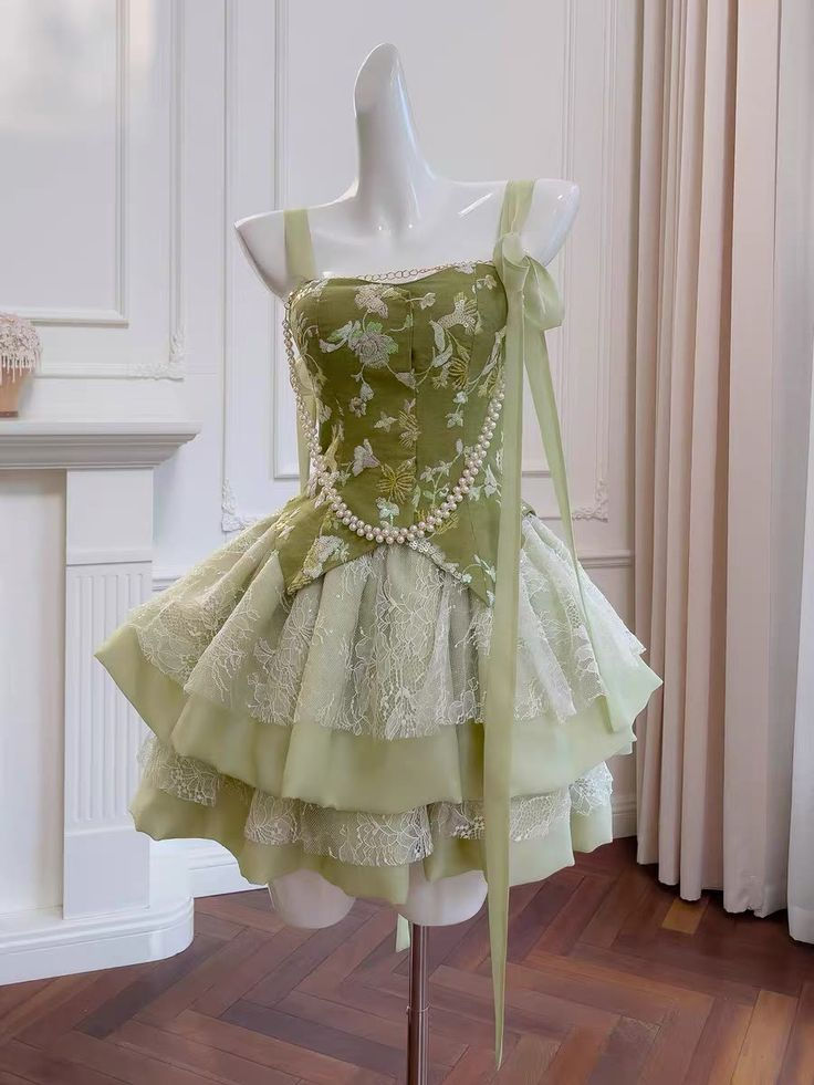 Pretty Green Satin Lace Short homecoming Dress Birthday Outfits - VelvetHem