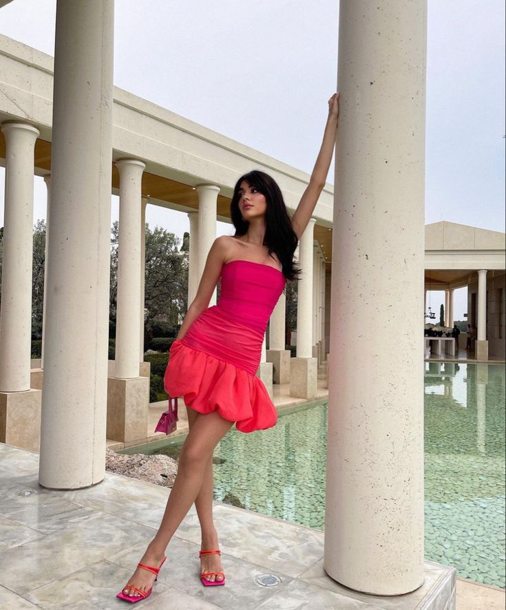Chic Strapless Short Party Dress Homecoming Dress - VelvetHem