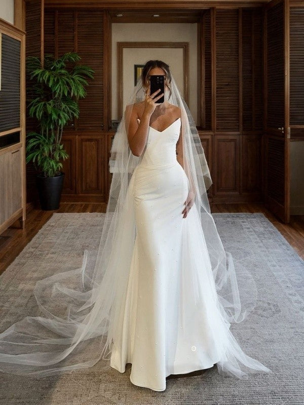 Mermaid Strapless White Satin Wedding Dresses with Pearls fg7309 - View 3 | VelvetHem