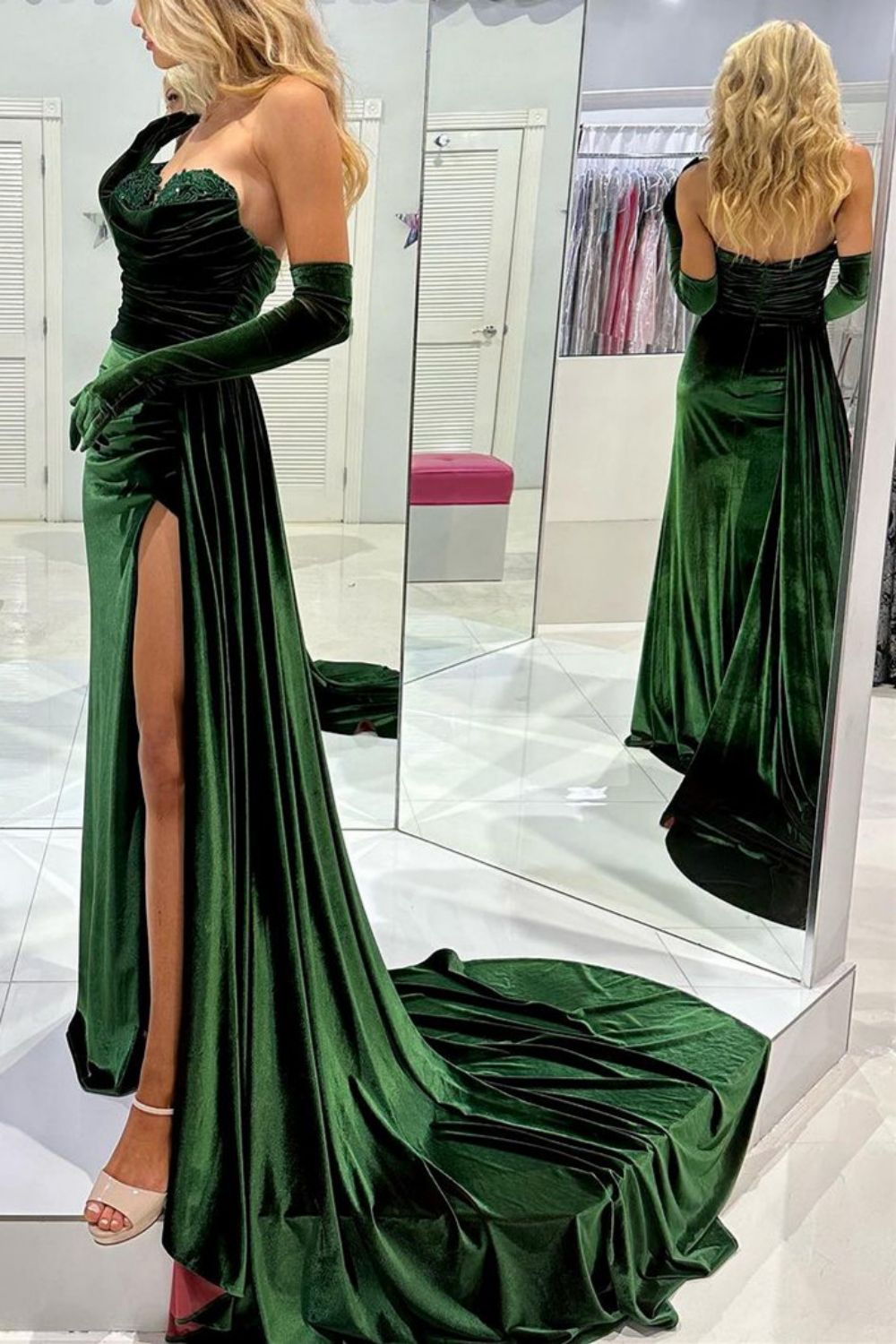 Stylish Mermaid Sweetheart Dark Green Velvet Prom Dress with Split Front - View 2 | VelvetHem
