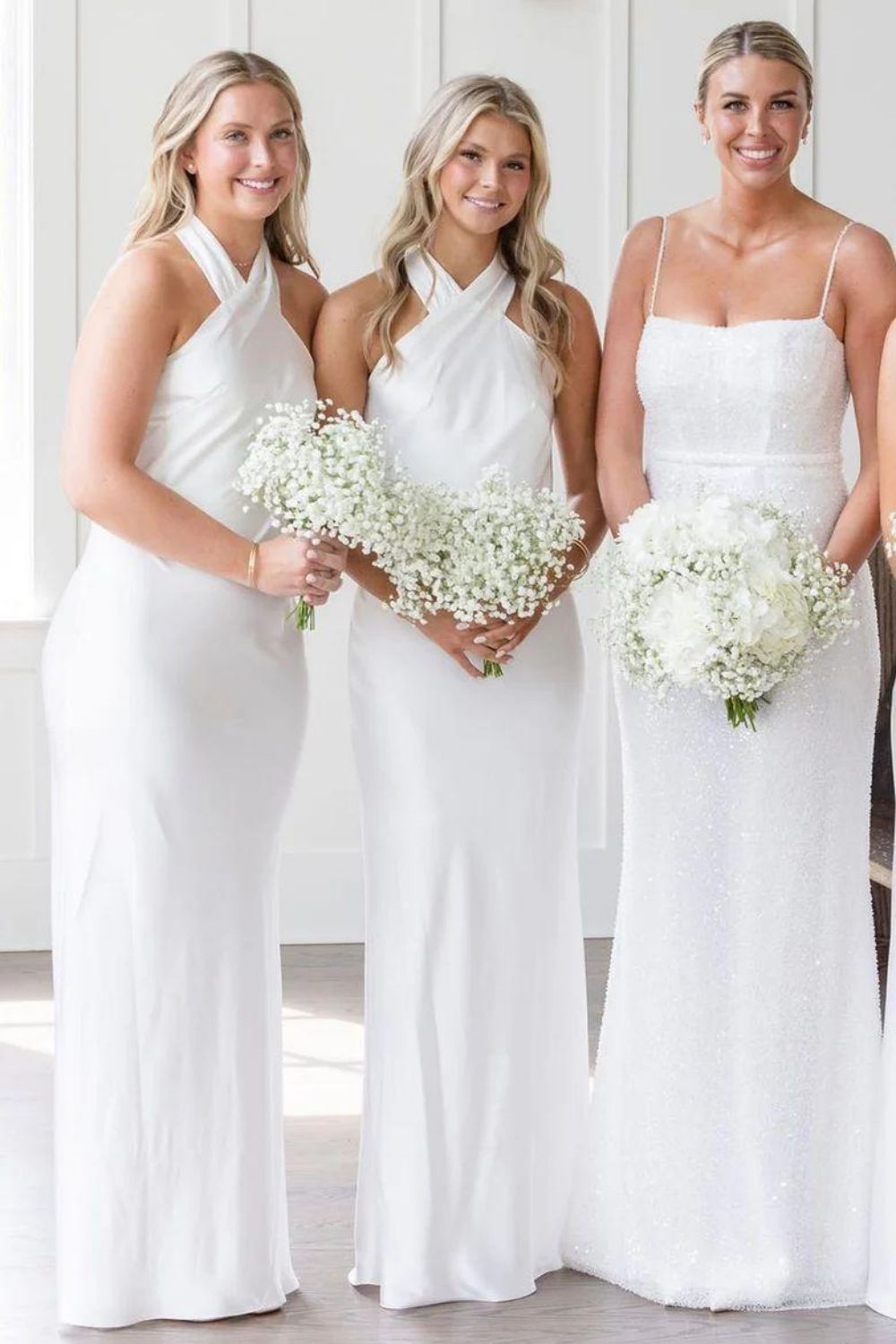 Beauty Sheath Halter Neck Black Long Bridesmaid Dress with Bowknot - View 5 | VelvetHem