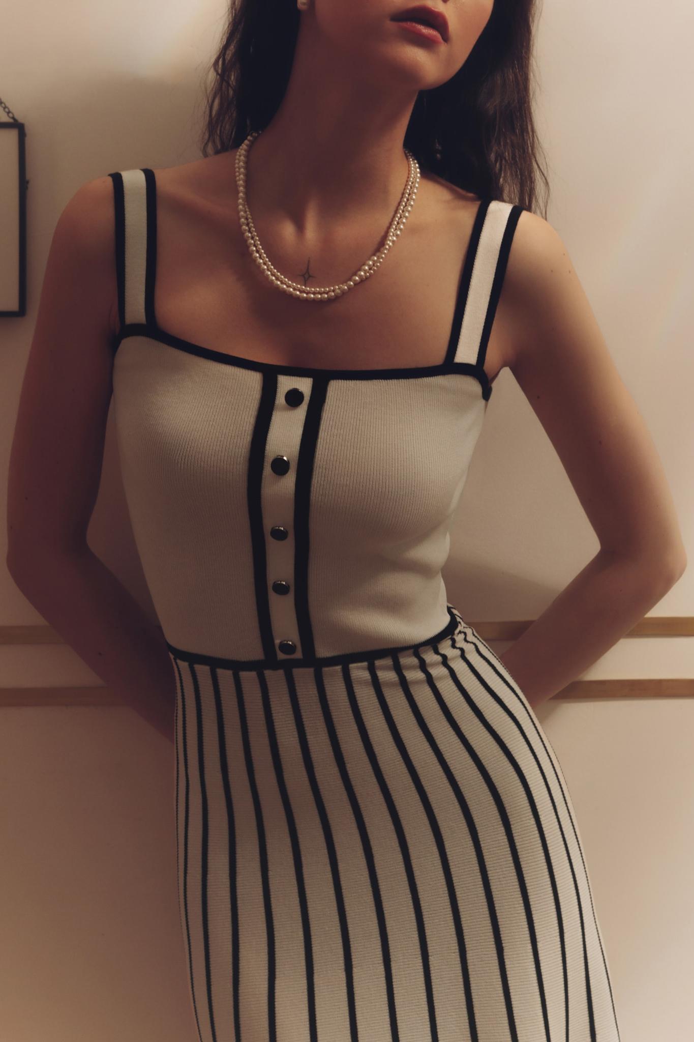Frida Effortless When Knitting Midi Dress Premium Wardrobe Essential