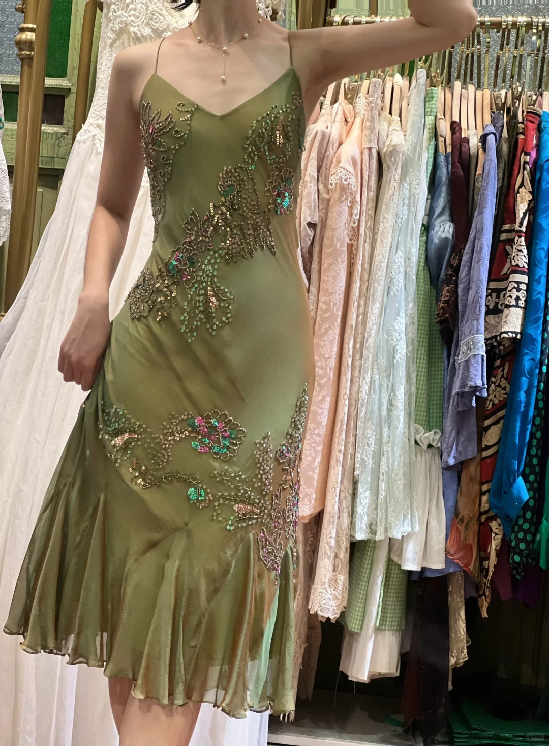 Retro Elegant Olive Green Deep V Backless Cross-Beaded Chiffon Long Prom Dress Evening Dress - VelvetHem