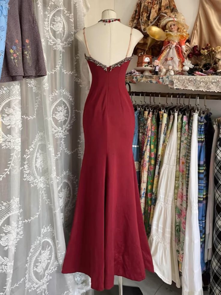 V Neck Lace Burgundy Long Prom Dress Mermaid Evening Party Gown fg6916 - View 2 | VelvetHem