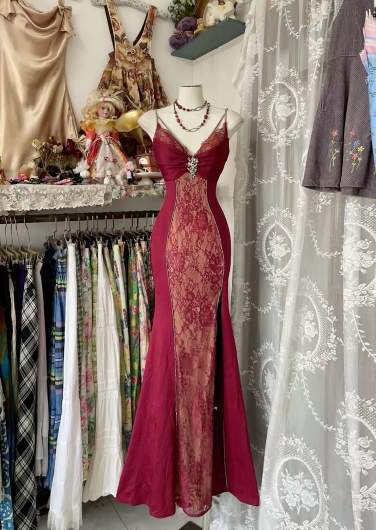 V Neck Lace Burgundy Long Prom Dress Mermaid Evening Party Gown fg6916 - VelvetHem