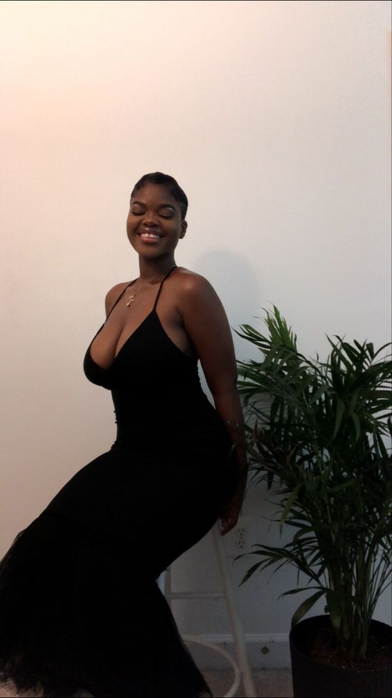 Spaghetti Straps Mermaid Prom Dress Black Girls Dress Classic Black Evening Dress - VelvetHem
