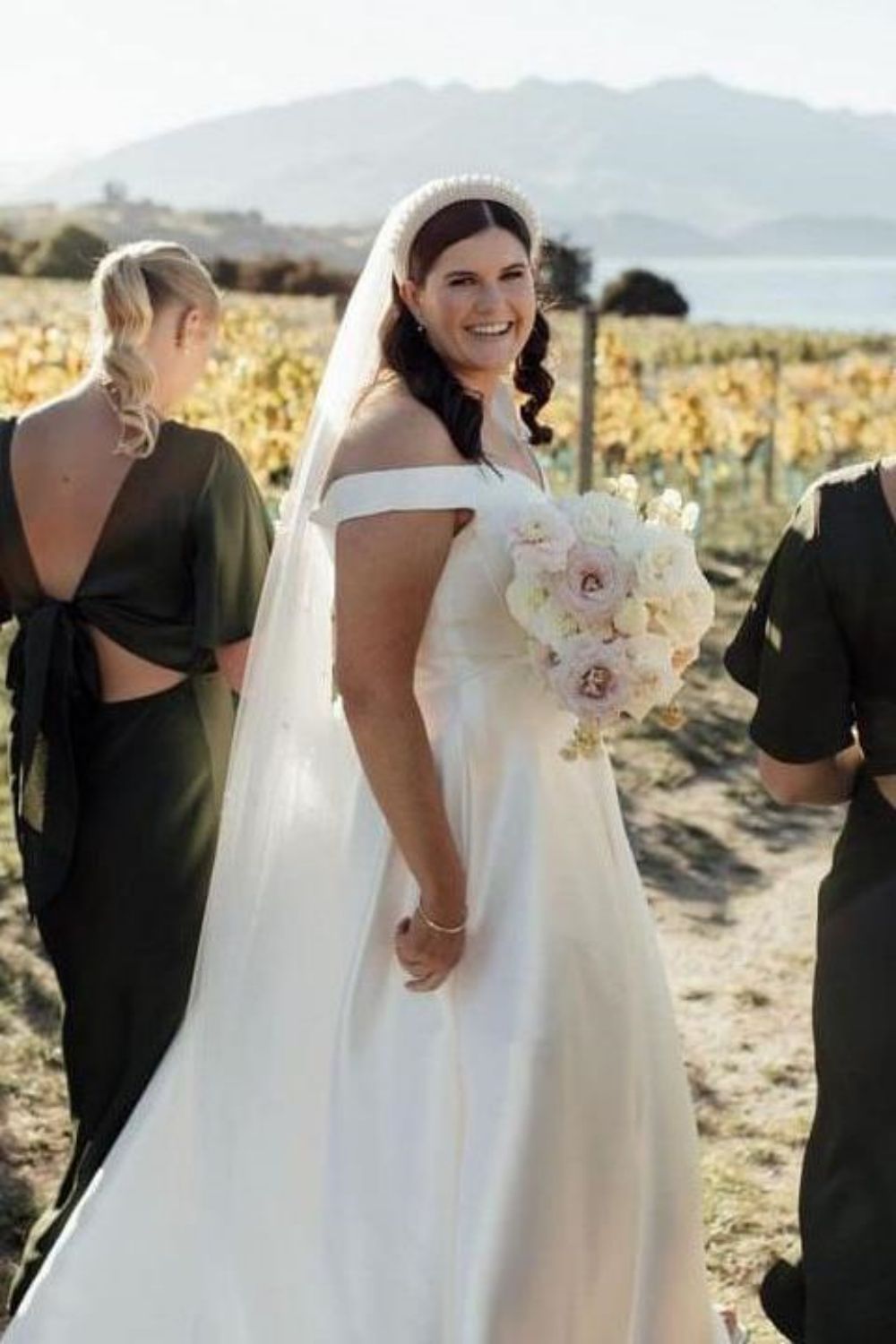 A Line Jewel Neck Dark Green Tea Length Bridesmaid Dress with Open Back - View 2 | VelvetHem