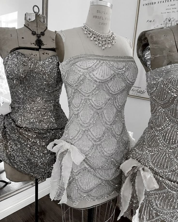 Vintage Strapless Sequin Beaded Cocktail Dress Champagne Sheath Grade Homecoming Dress Birthday Outfits - View 4 | VelvetHem
