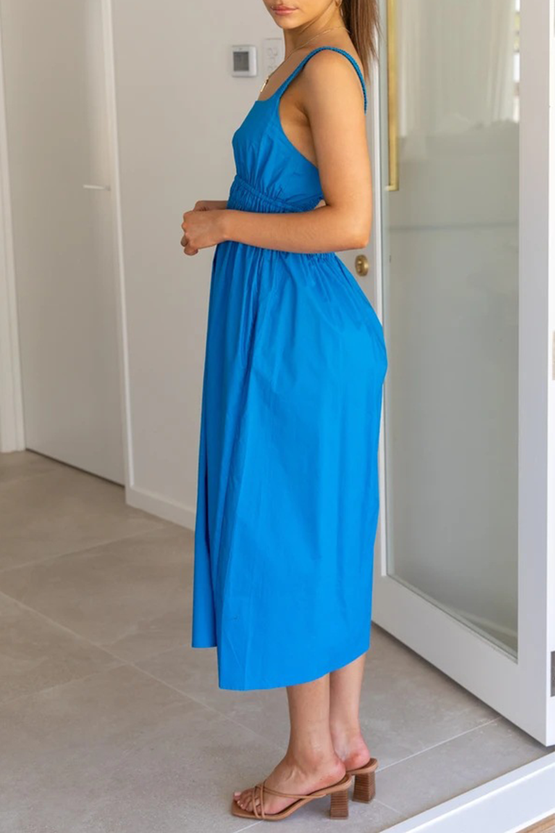 Katrin Chic and Relaxed Dress for Women Light Breezy Style