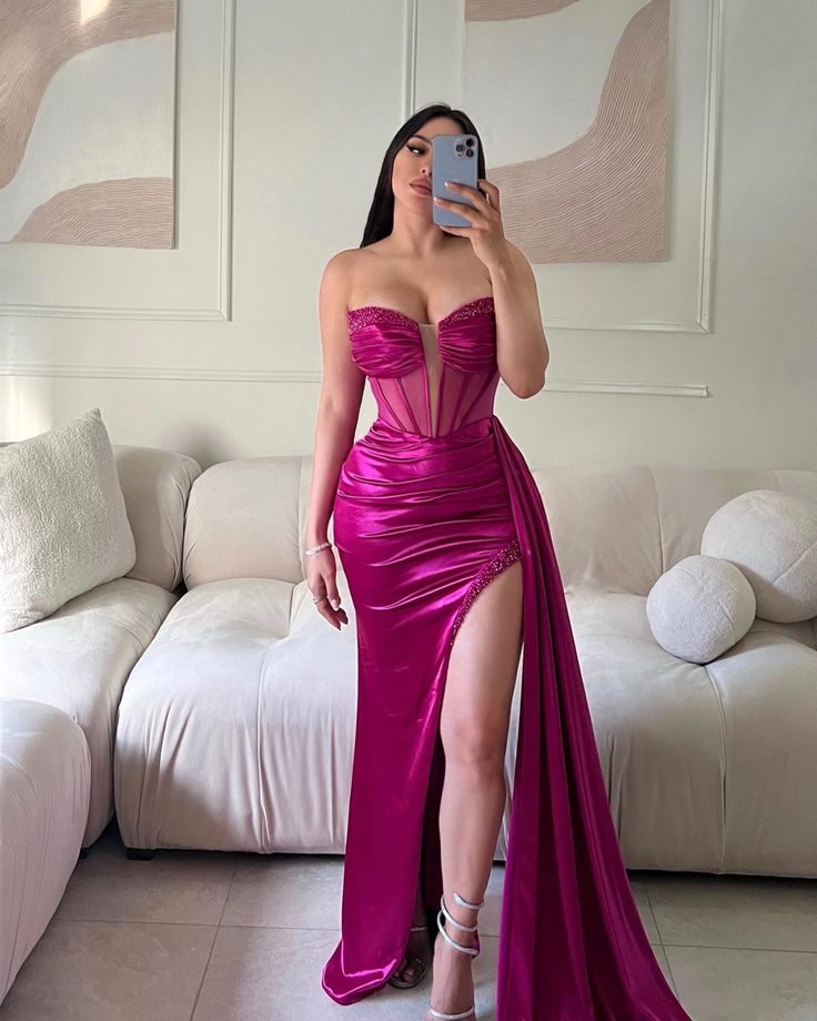 Low V-Neck Strapless Beaded Ruched Satin Sheath Long Evening Dress Y6025 - VelvetHem