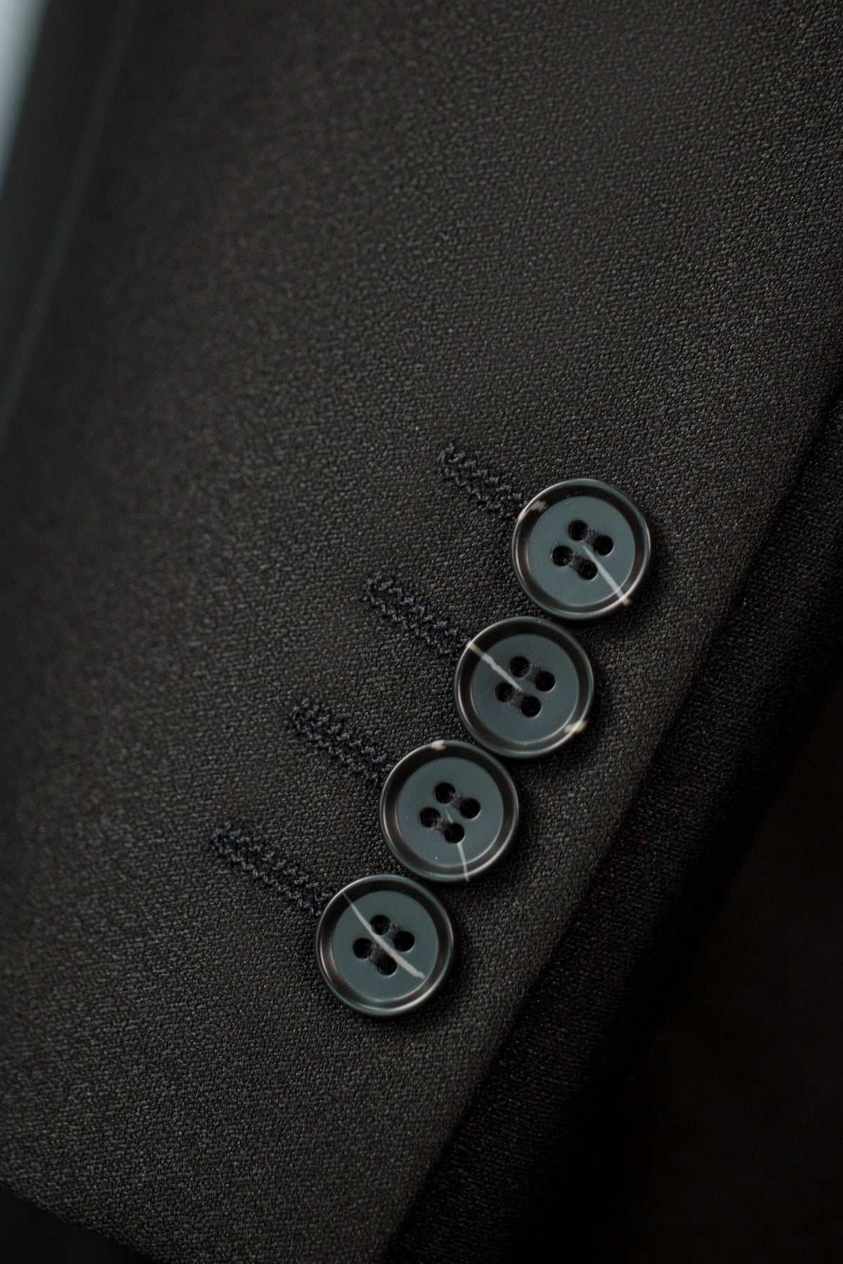 Double-Breasted Black Wool Tuxedo for Groom and Groomsmen Formal Wedding Suit (ZD17103)