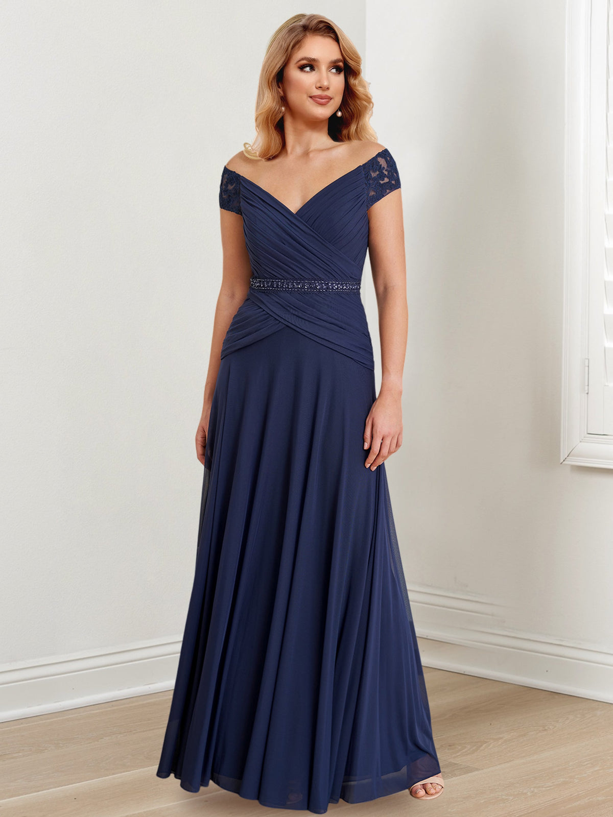 A-Line/Princess Off-the-Shoulder Floor-Length Mother of the Bride Dresses - VelvetHem