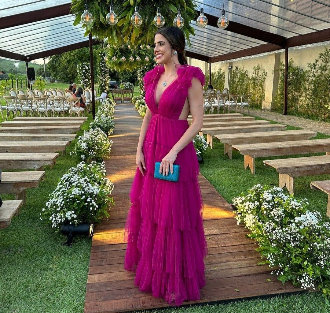 Deep V-Neck Tulle Evening Dress Women Pleated Sleeveless Tiered Elegant Wedding Guest Elegant Formal Party Gowns - VelvetHem