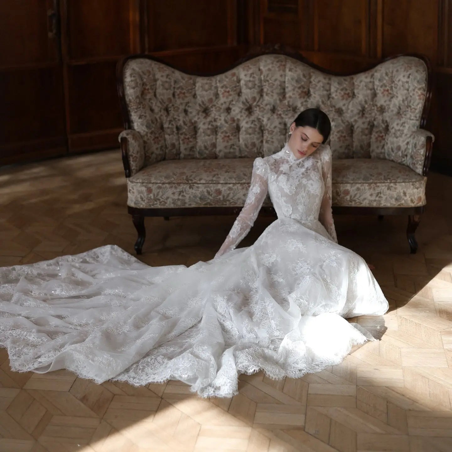 Regal Ivory Lace High Neck Long Sleeve Wedding Dress with Cathedral Veil ZP105