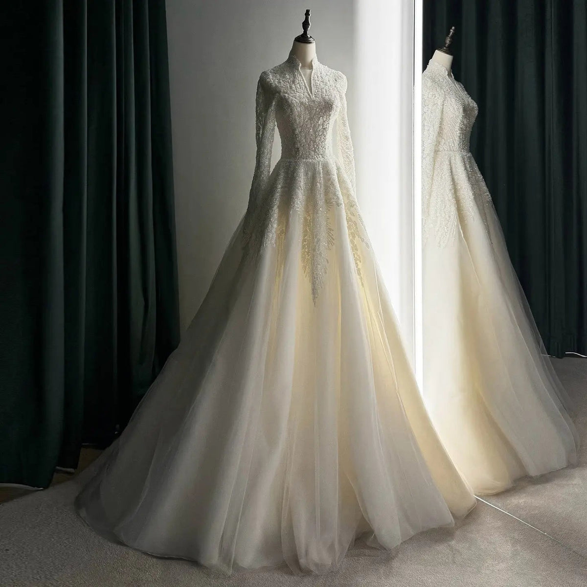 Luxury Sequin Pearl Long Sleeve Ball Gown Wedding Dress ZP186