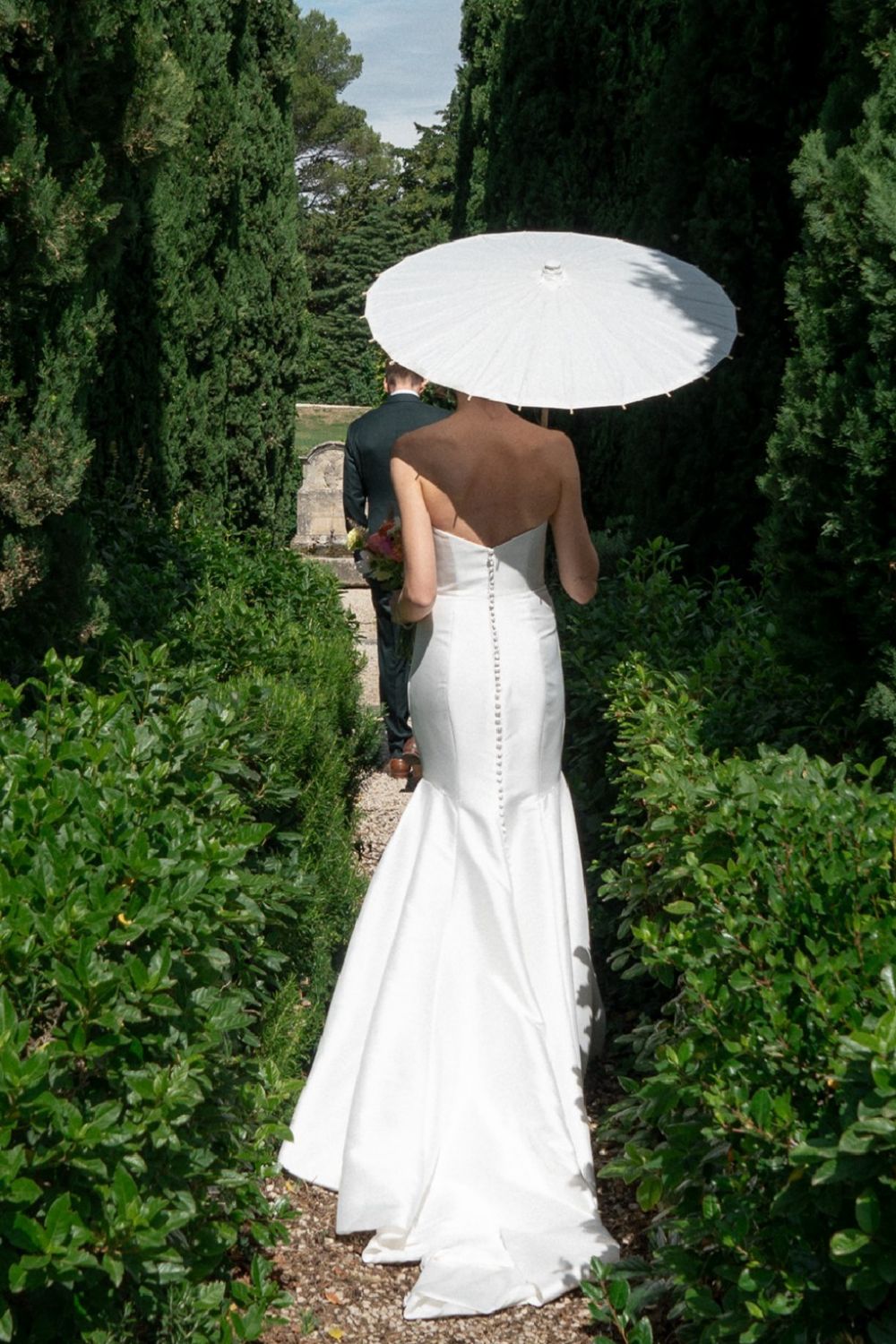 Simple Mermaid Strapless White Long Wedding Dress with Button Up