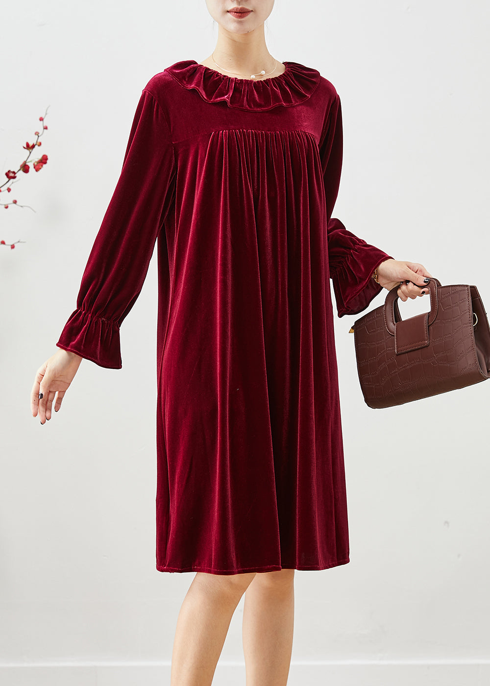 Sophisticated Dress with a Clean Classic Look