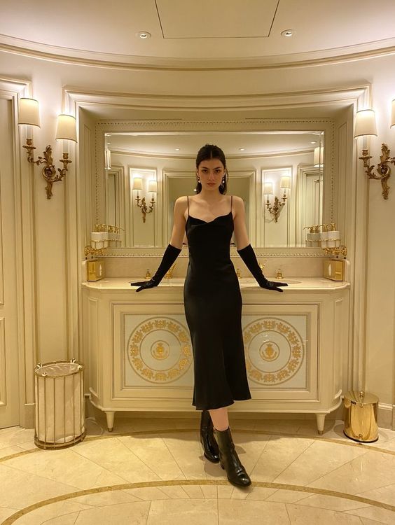 Silk Cowl Neck Black Prom Dress Spaghetti Straps Simple Evening Dress - VelvetHem