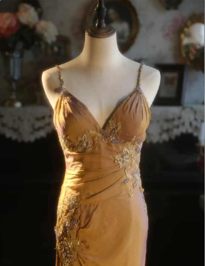 Elegant Ginger Yellow Mermaid V-neck Beaded Embroidered Satin Prom Dress Evening Dress