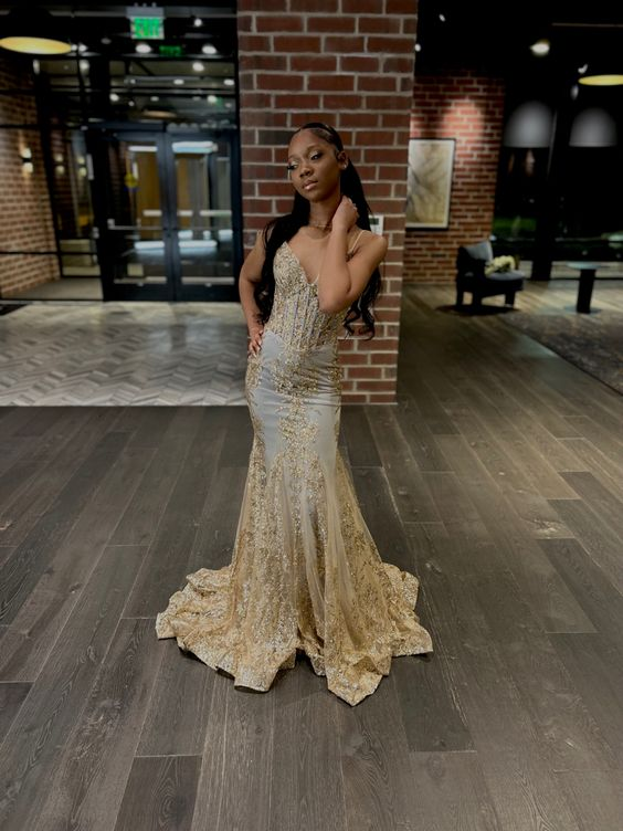 Princess Embroidered Corset Style Gold Mermaid Evening Dress Y5887 - VelvetHem