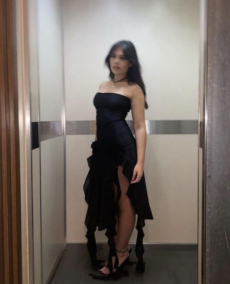 Black Sheath Ruffles Evening Dress Strapless Chiffon Prom Dress Y7765 - VelvetHem
