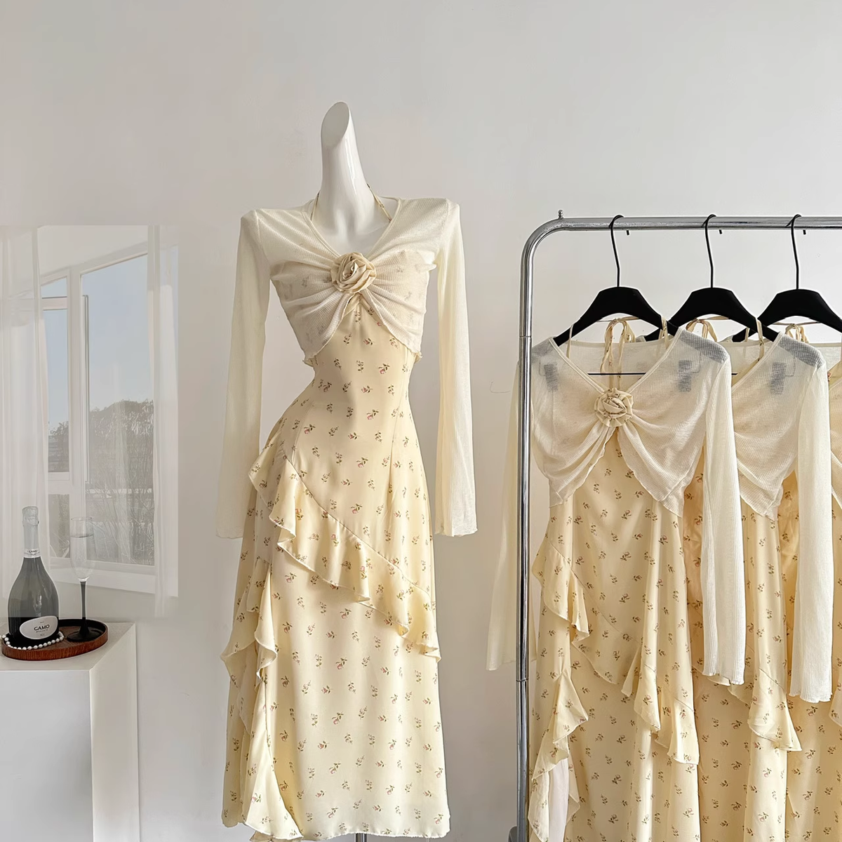 Sweet Slit Irregular Yellow Floral Vacation Dress Two-Piece - View 4 | VelvetHem