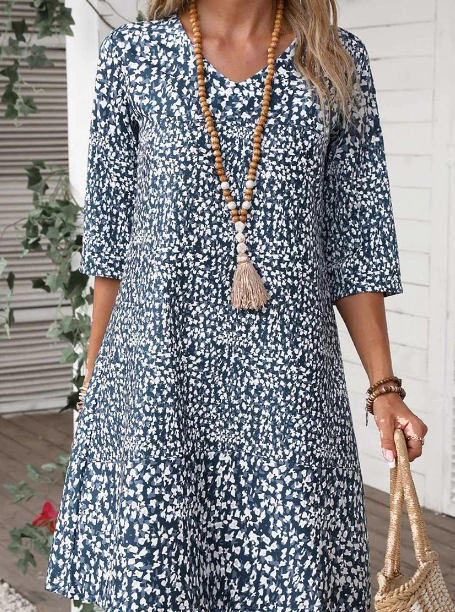 Lidia Boutique Casual Dress Seasonal Elegance Chic Silhouette Collection