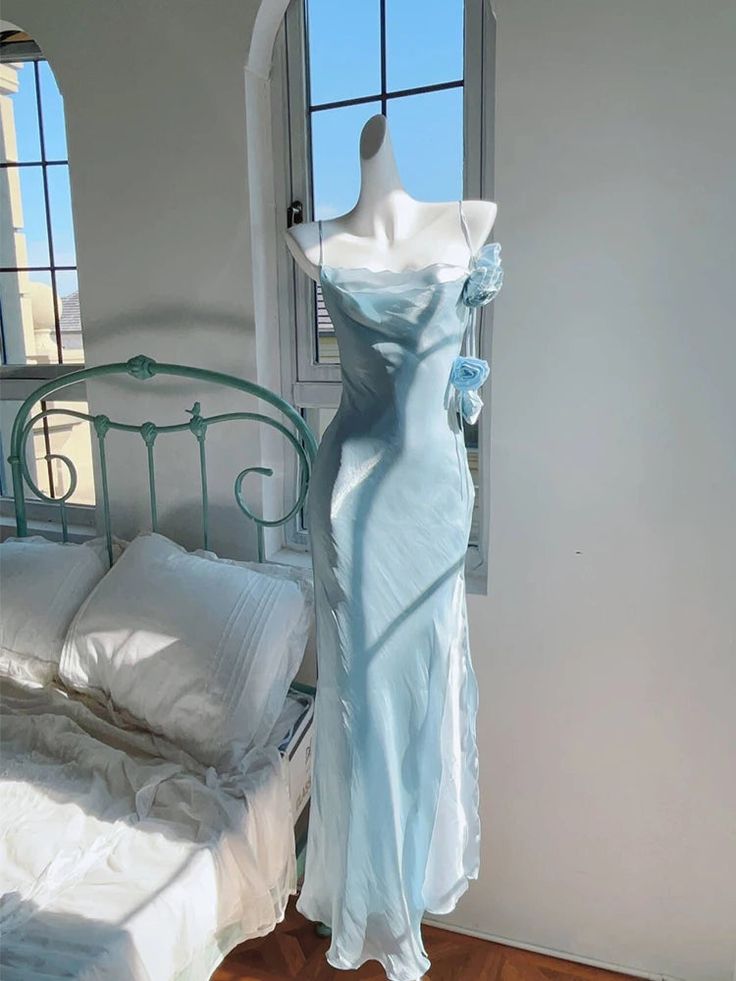 Elegant Spaghetti Strap Women's Dress Rose Decoration Pleated Boat Neck Irregular Birthday Party Gown