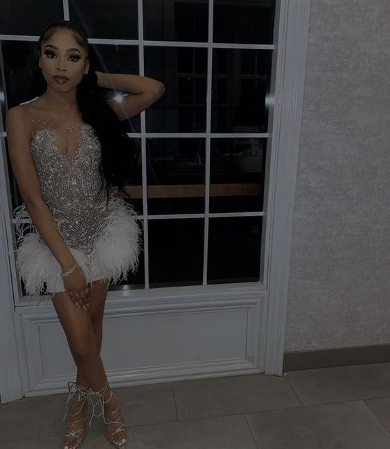 Elegant Short Homecoming Dresses Beaded Party Dress - VelvetHem