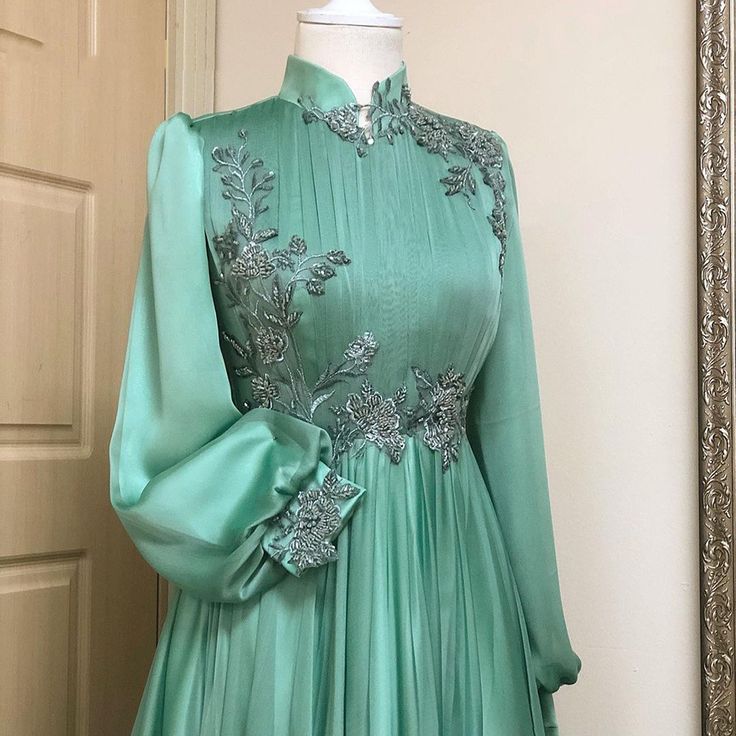 Prom Dresses, Applique Formal Gown Long Sleeves Prom Dress Women Party Dresses fg6672 - View 2 | VelvetHem