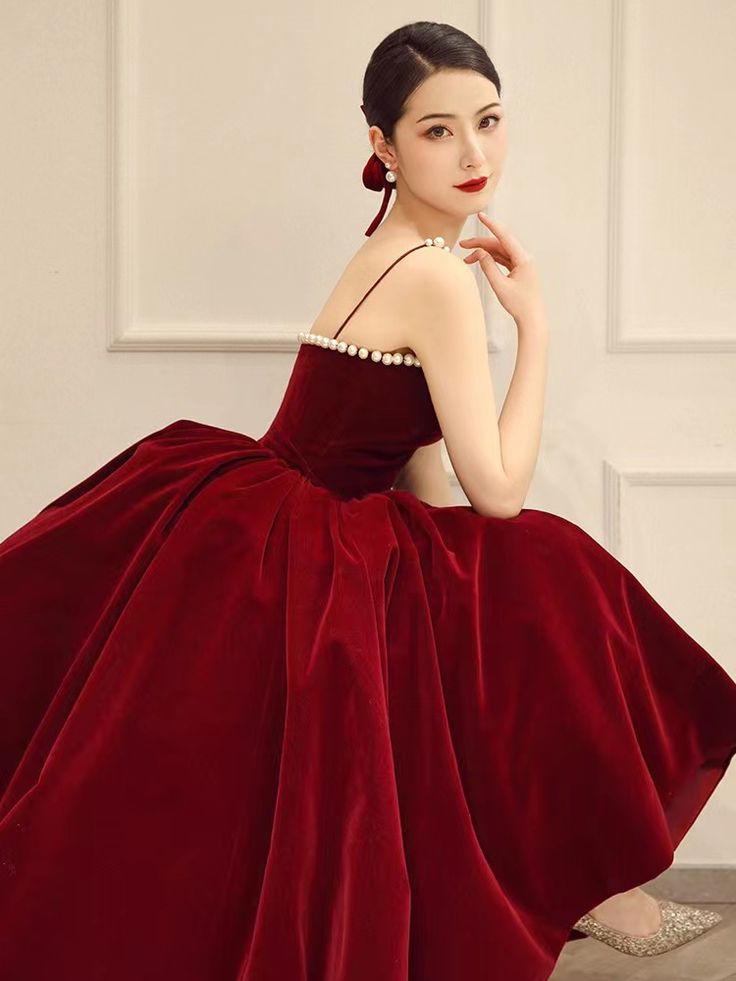 Spaghetti strap evening dress,red party dress,velvet prom dress fg6232 - View 3 | VelvetHem