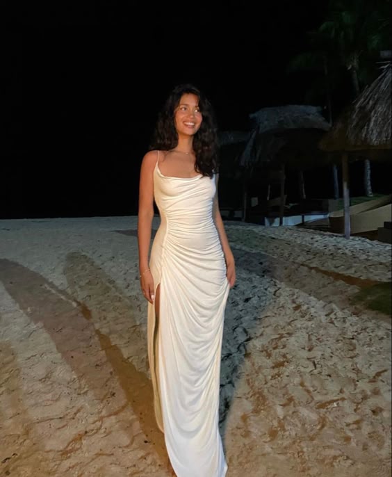 Elegant Mermaid Straps White Evening Dress Birthday Outfits fg6790 - View 2 | VelvetHem