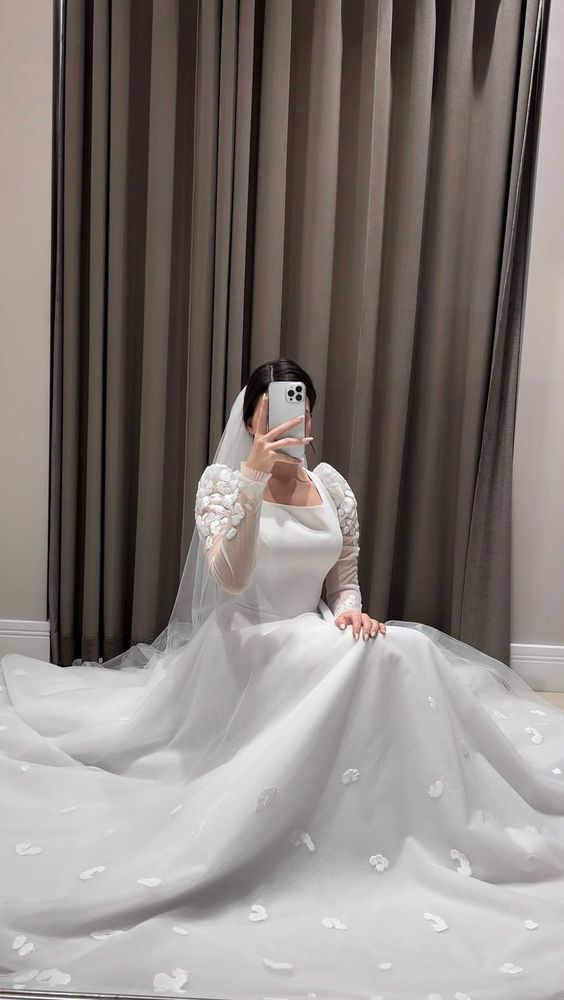 Modest White A-line Long Sleeves Wedding Dress,White Bridal Dress fg6818 - View 2 | VelvetHem