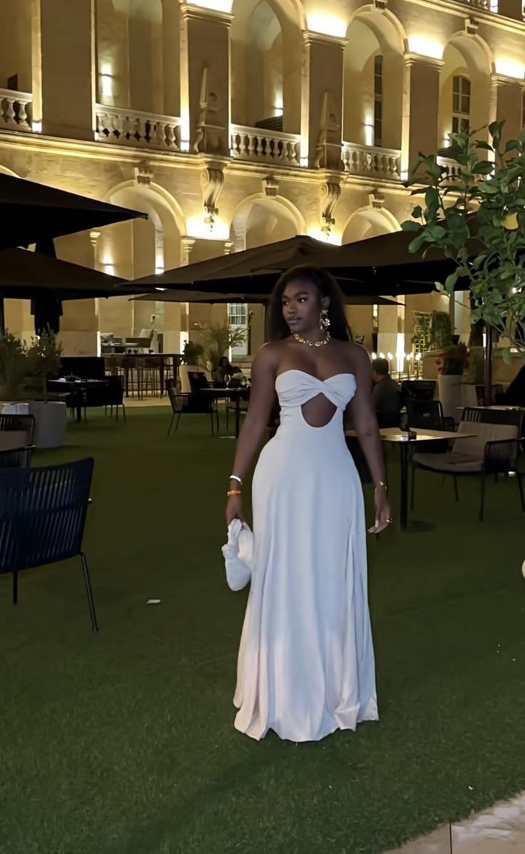 Elegant White Strapless Long Evening Dress Birthday Outfits fg6811 - View 2 | VelvetHem
