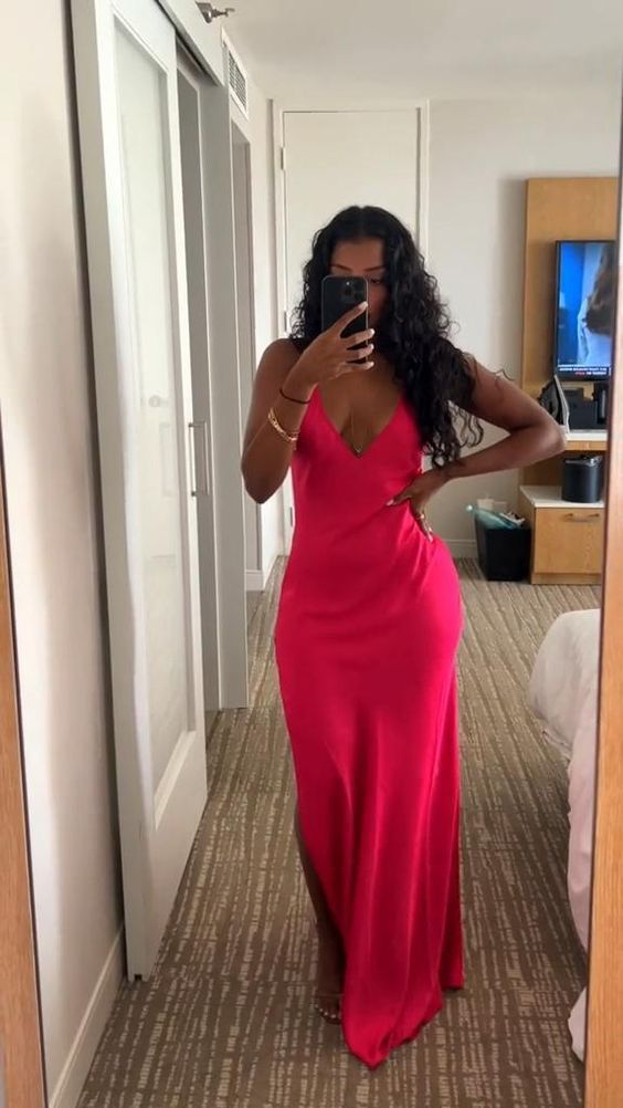 Sexy V neckline Sleeveless Prom Dress Evening Gown fg6782 - View 2 | VelvetHem