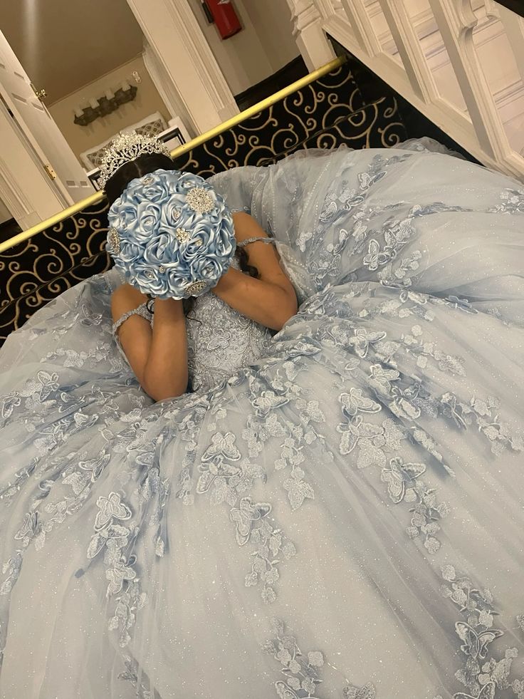 Light Blue Appliques Tulle Lace Quinceanera Dress Ball Gown fg6061 - View 4 | VelvetHem