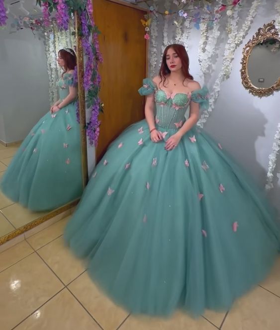 Quinceanera Dress with 3D Butterfly Sleeveless Ball Gown - VelvetHem