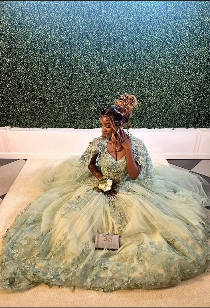 Green Quinceanera Dresses For Sweet 16 Girls Appliques Princess Ball Gowns Tull 15 Vestidos fg6205 - VelvetHem